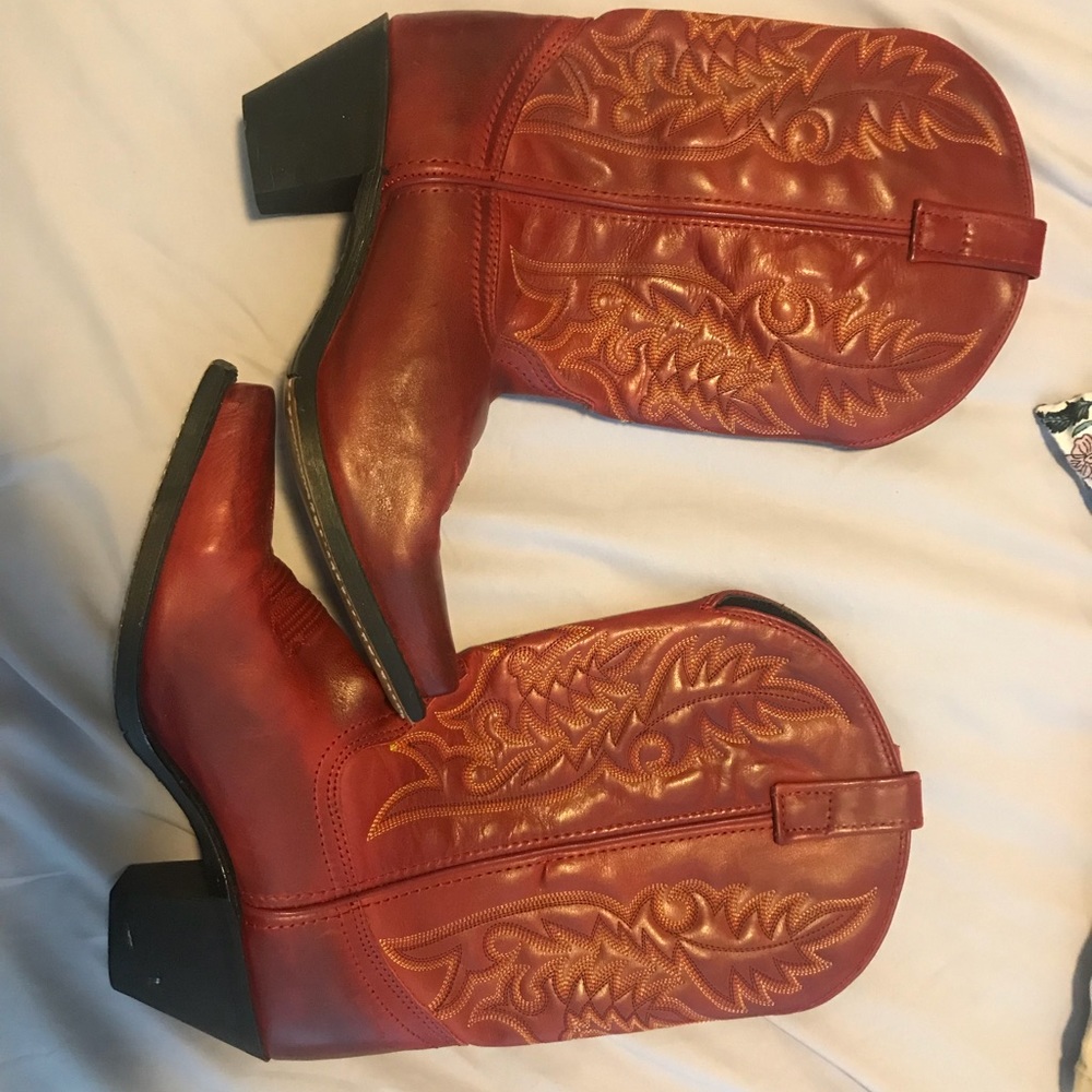 Authentic Red Cowgirl Boots!